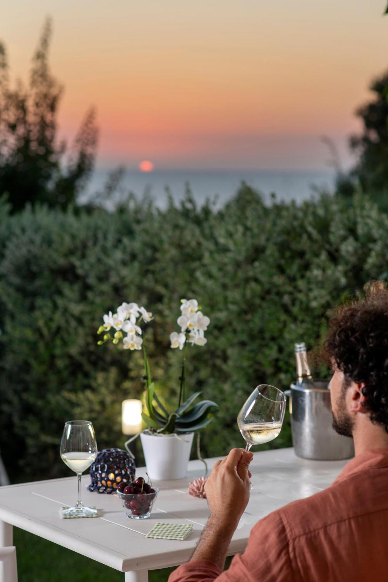 Orablu Executive Villas Forio di Ischia Exterior foto